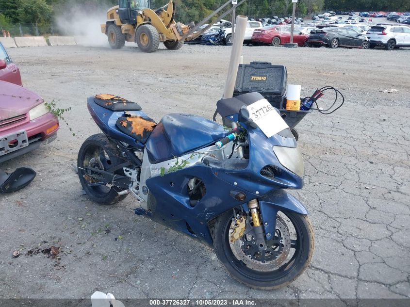 2001 SUZUKI GSX-R1000 - JS1GT74A612104302