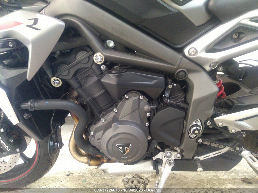 VIN SMTA534D1NTBB6348 2022 TRIUMPH MOTORCYCLE STREET TRIPLE R
