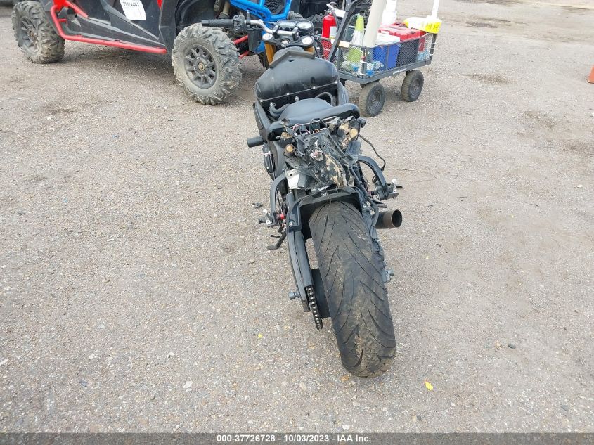 2011 YAMAHA FZ8 N - JYARN27E9BA000836