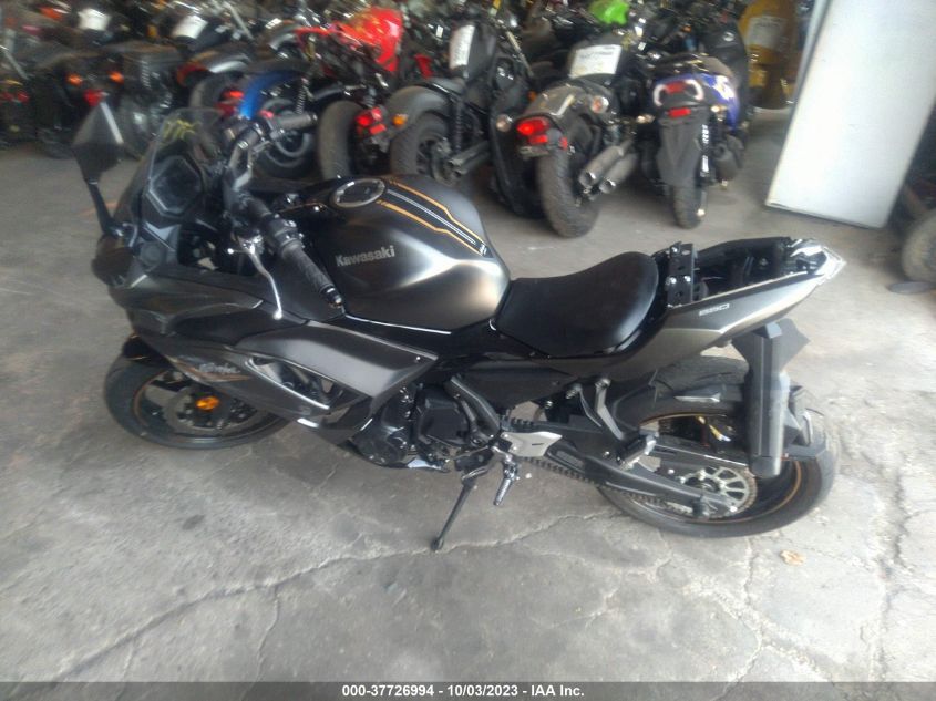 2023 KAWASAKI EX650 R - ML5EXER14PDA84575