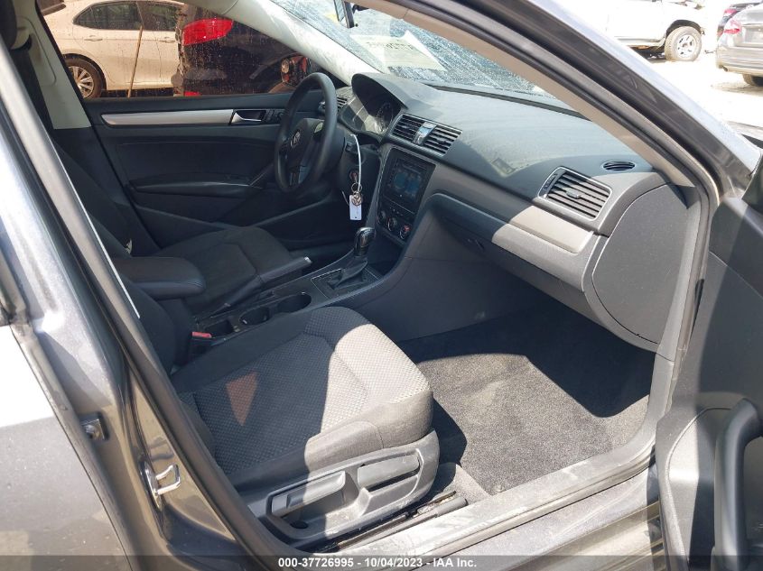 2015 VOLKSWAGEN PASSAT 1.8T S - 1VWAT7A33FC035844