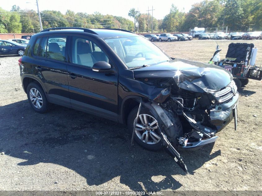 2017 VOLKSWAGEN TIGUAN - WVGBV7AX8HK020877