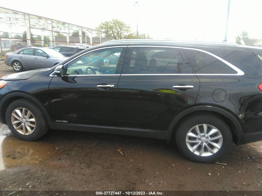 2016 KIA SORENTO LX - 5XYPGDA51GG028812