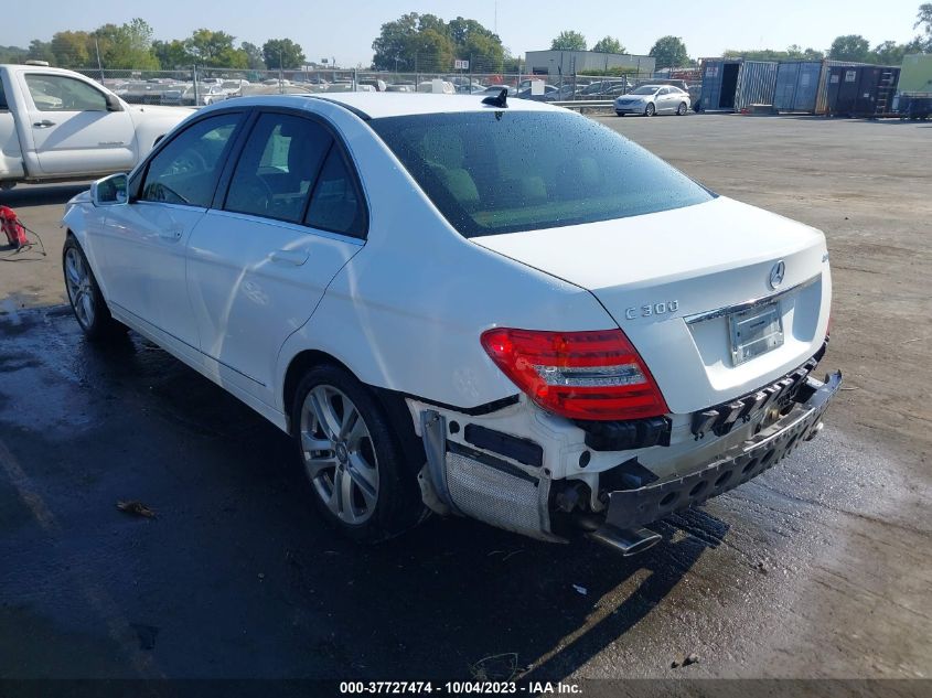 2013 MERCEDES-BENZ C 300 SPORT 4MATIC/LUXURY 4MATIC - WDDGF8AB7DA801896