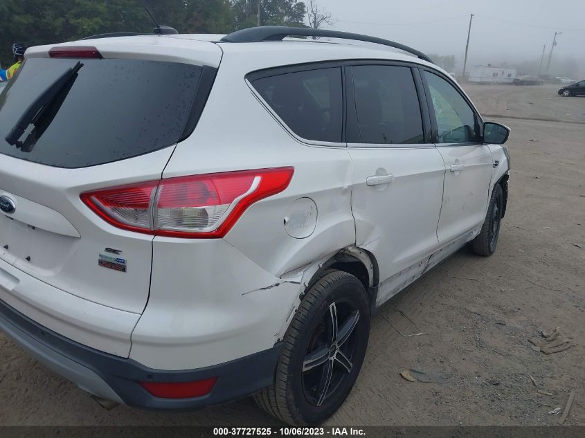 2016 FORD ESCAPE SE - 1FMCU9GXXGUC17935