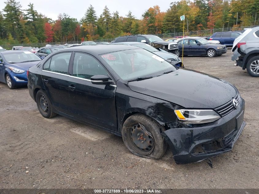 2013 VOLKSWAGEN JETTA SEDAN SE - 3VWDP7AJ6DM297577