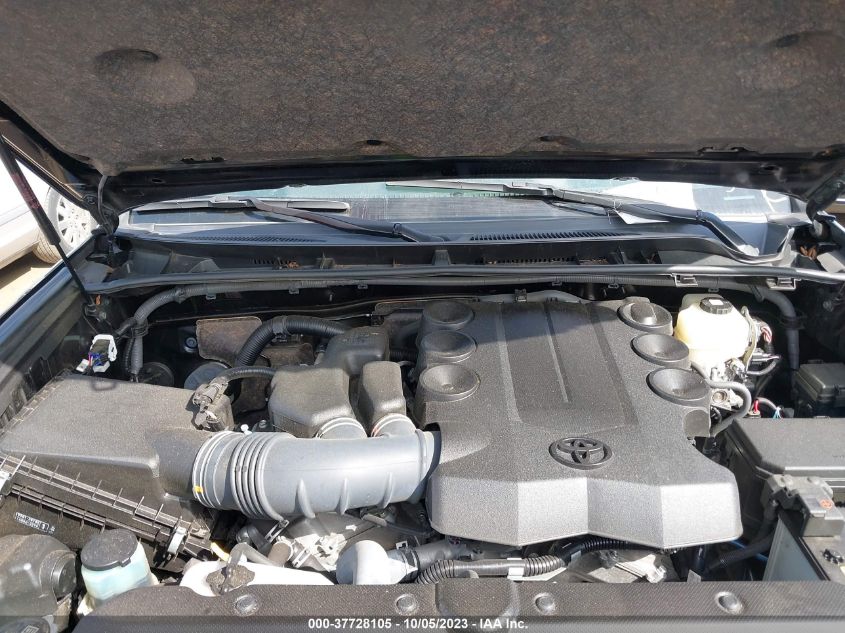 2020 TOYOTA 4RUNNER SR5 - JTEBU5JR0L5821142