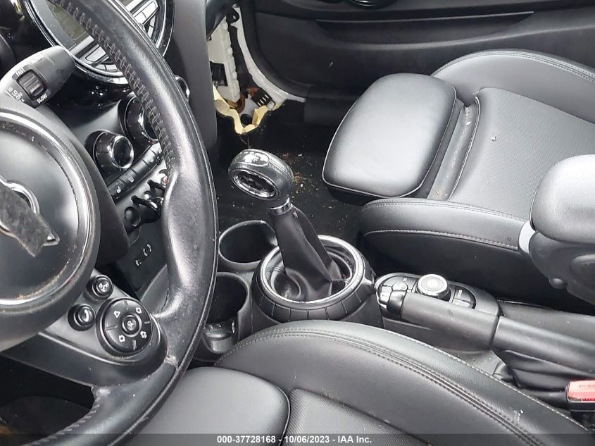 2016 MINI COOPER CONVERTIBLE S - WMWWG9C52G3A91380