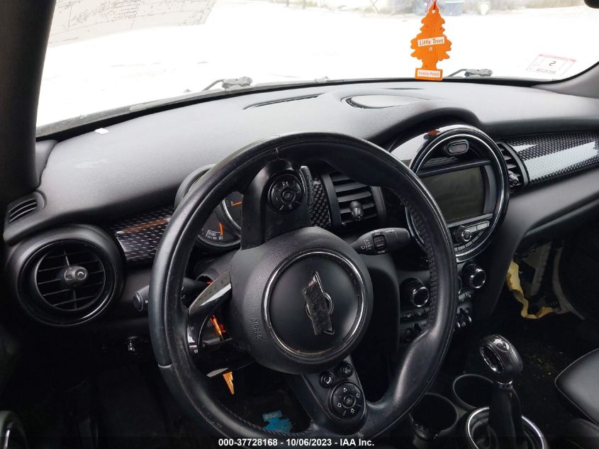 2016 MINI COOPER CONVERTIBLE S - WMWWG9C52G3A91380