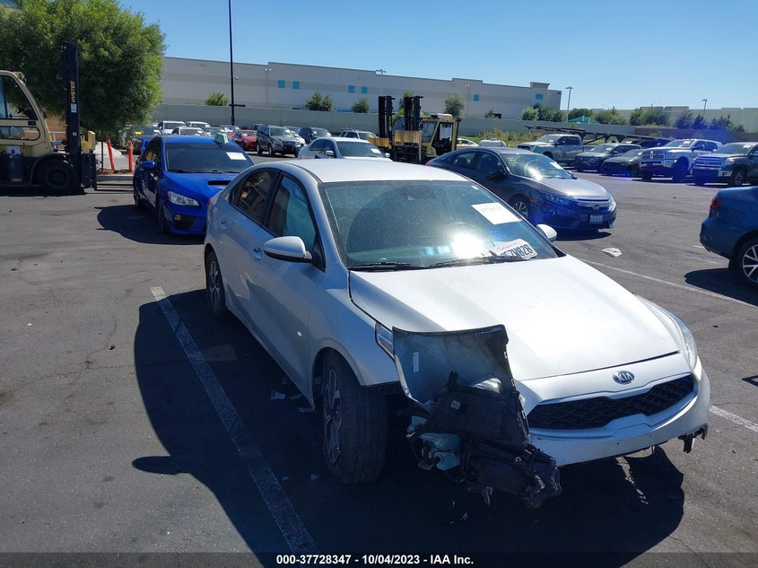 VIN 3KPF24AD6ME350906 2021 KIA FORTE LXS