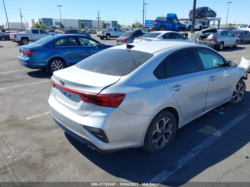 VIN 3KPF24AD6ME350906 2021 KIA FORTE LXS