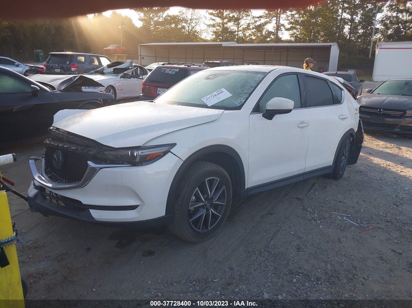 VIN JM3KFADM5J1358241 2018 MAZDA CX-5 GRAND TOURING