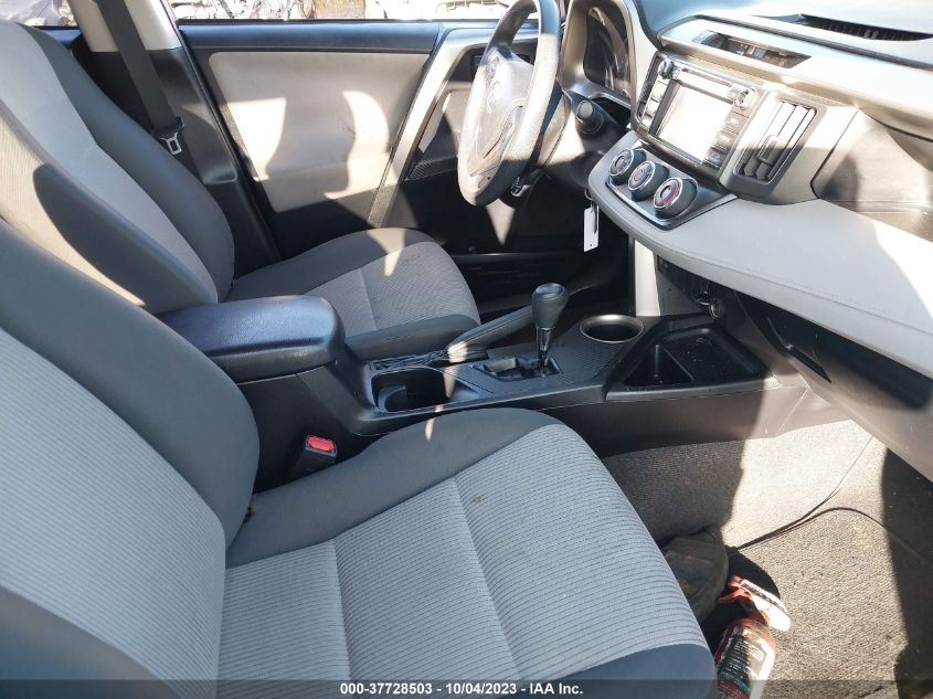 2015 TOYOTA RAV4 LE - JTMZFREV3FJ045578