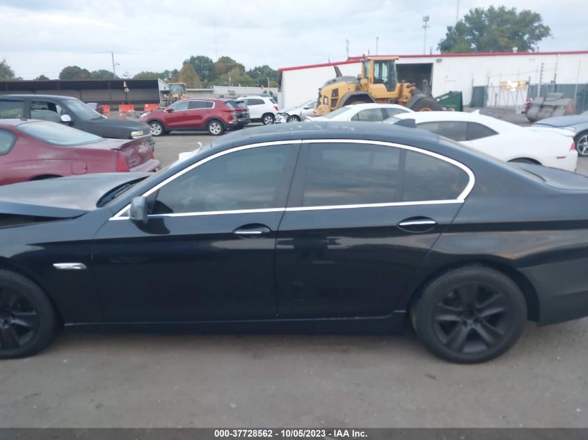 2013 BMW 5 SERIES 528I XDRIVE - WBAXH5C53DD112914
