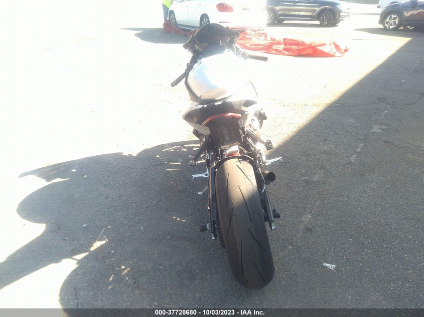 VIN WB10E2303L6D28474 2020 BMW S 1000 RR