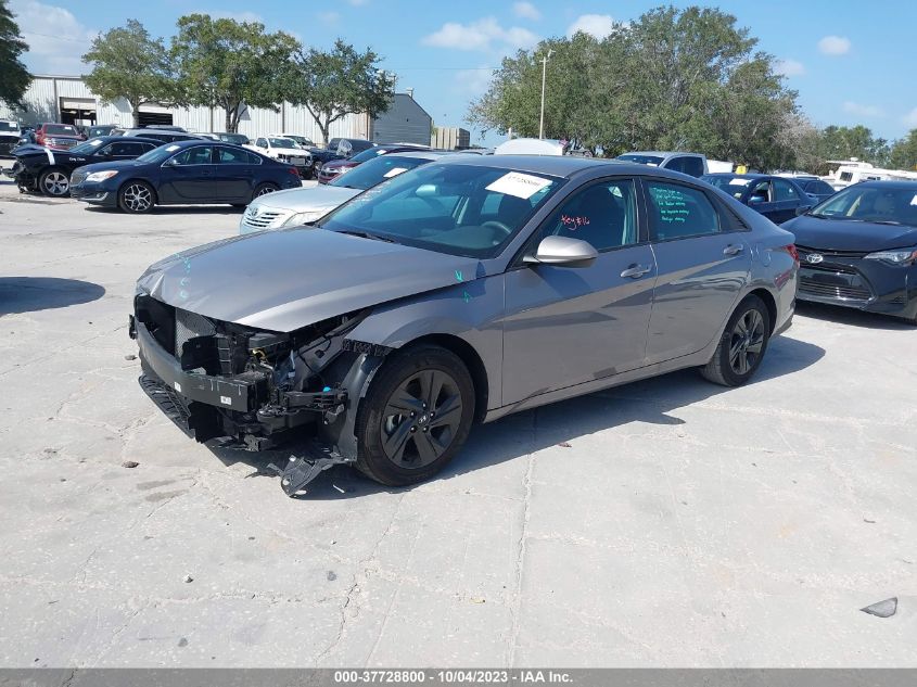 KMHLM4AG1PU377973 Hyundai Elantra SEL 2