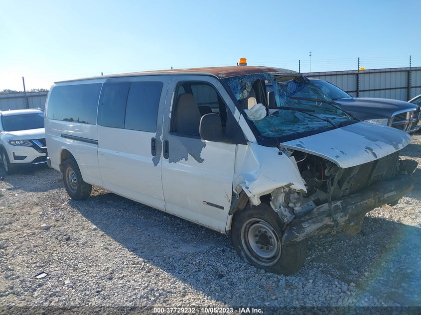 CHEVROLET EXPRESS VAN 2000. Lot# 37729232. VIN 1GAGG29R0Y1198049. Photo 1
