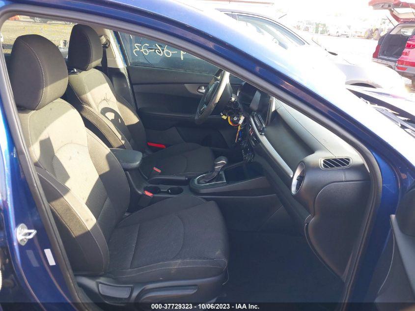 VIN 3KPF24AD3KE058773 2019 KIA FORTE LXS