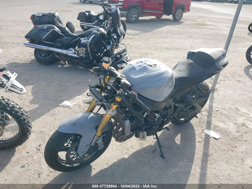 VIN JS1GR7MA2N7101212 2022 SUZUKI GSX-R750