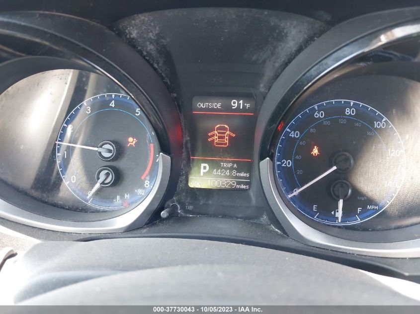 2016 TOYOTA COROLLA LE - 5YFBURHEXGP458047