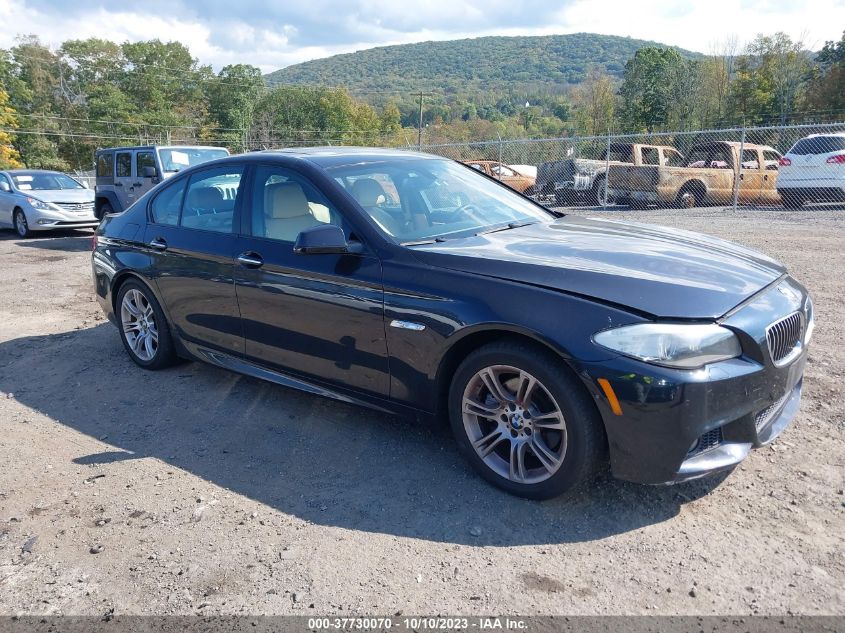 2013 BMW 5 SERIES 528I XDRIVE - WBAXH5C54DDW15948