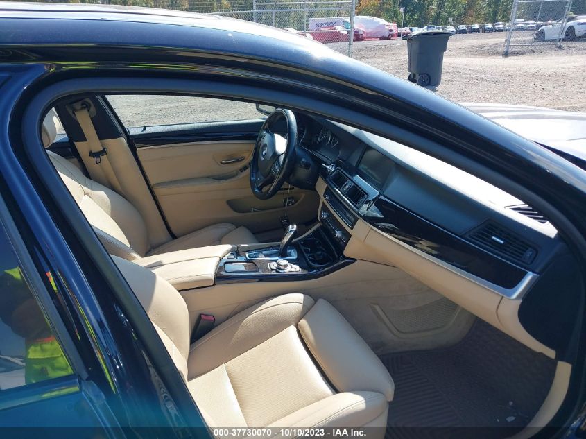 2013 BMW 5 SERIES 528I XDRIVE - WBAXH5C54DDW15948