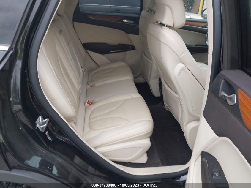 2016 LINCOLN MKC RESERVE - 5LMCJ3C99GUJ26911