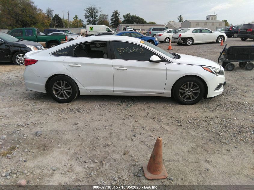 2016 HYUNDAI SONATA 2.4L SE - 5NPE24AF1GH290353