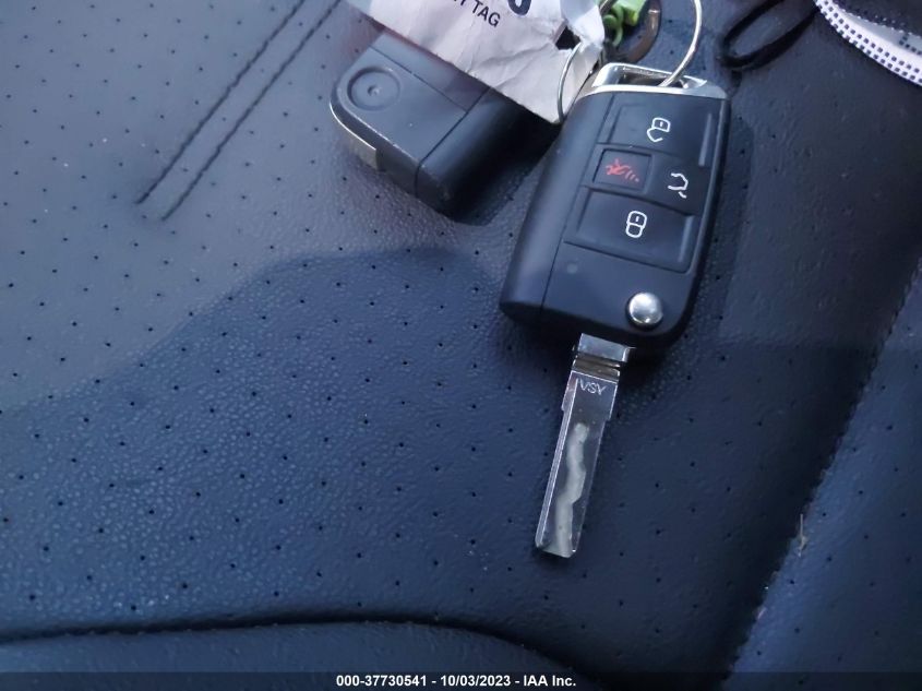 2015 VOLKSWAGEN E-GOLF SEL PREMIUM - WVWPP7AU4FW910339