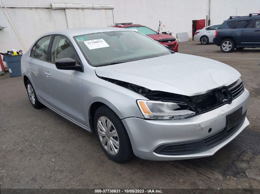 2014 VOLKSWAGEN JETTA SEDAN S - 3VW2K7AJ6EM334862