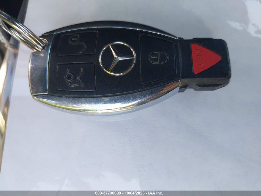 WDDHF9AB2AA254185 2010 MERCEDES-BENZ E-CLASS, photo no. 11