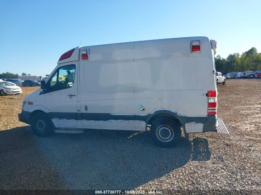 2015 MERCEDES-BENZ SPRINTER CARGO VANS WD3PE7CC3FP144151