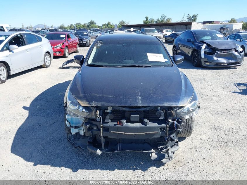 2018 MAZDA MAZDA3 TOURING - 3MZBN1L33JM198848