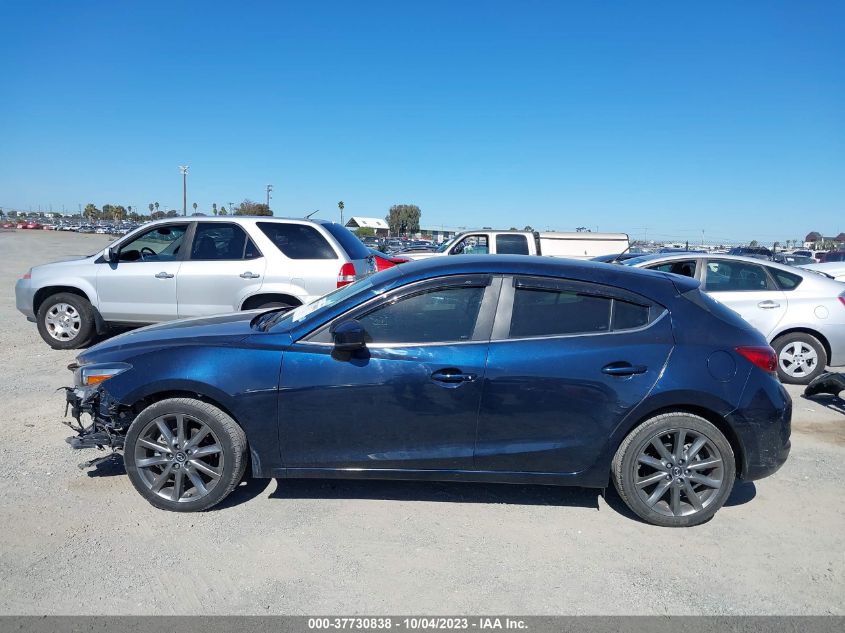 2018 MAZDA MAZDA3 TOURING - 3MZBN1L33JM198848