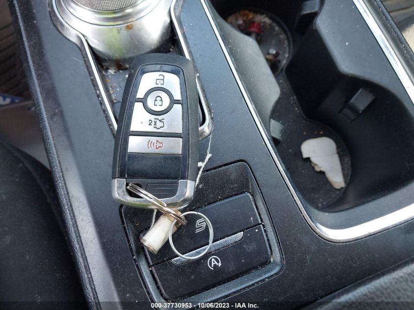 2020 FORD FUSION SE - 3FA6P0HD0LR248949