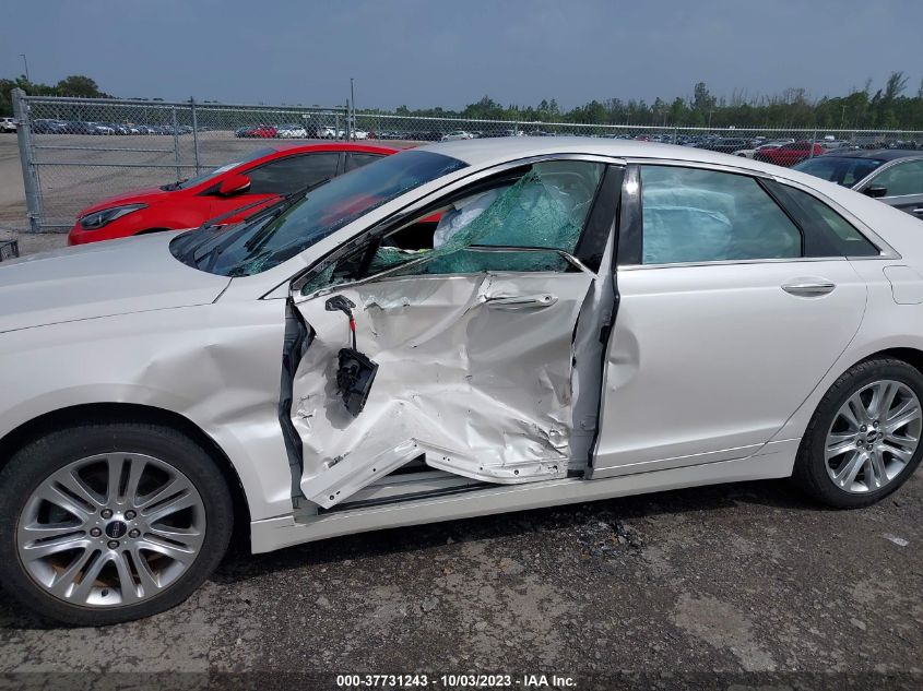2013 LINCOLN MKZ - 3LN6L2G97DR819770