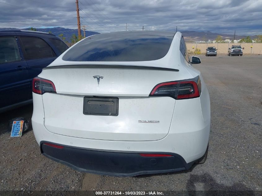 7SAYGDEF4NF381740 Tesla Model Y PERFORMANCE 15