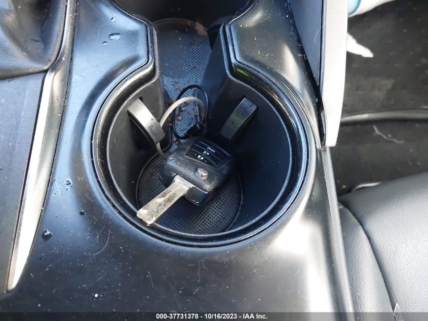 2019 TOYOTA CAMRY LE/SE/XLE/L - 4T1B11HKXKU723394