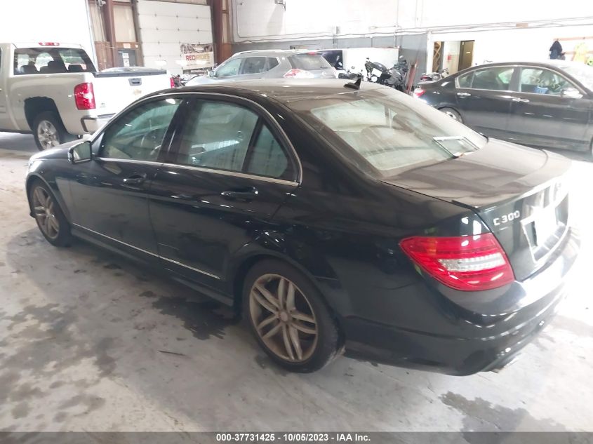 2014 MERCEDES-BENZ C-CLASS C 300 - WDDGF8AB0ER314252