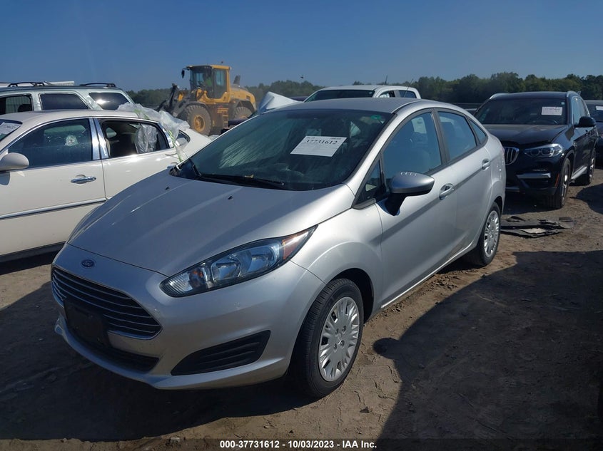 VIN 3FADP4AJ3JM138860 2018 FORD FIESTA S