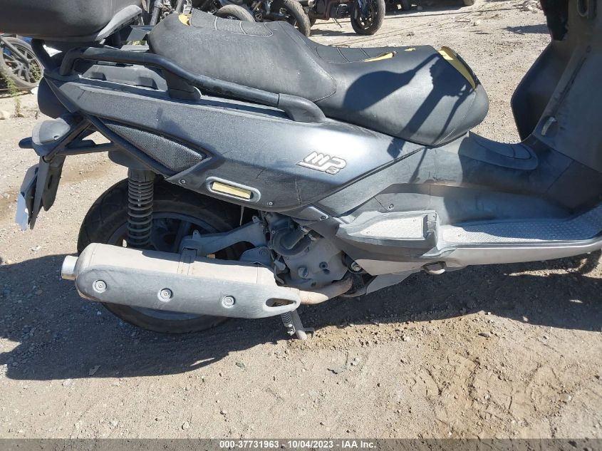 2009 PIAGGIO MP3 500 - ZAPM610X995000564