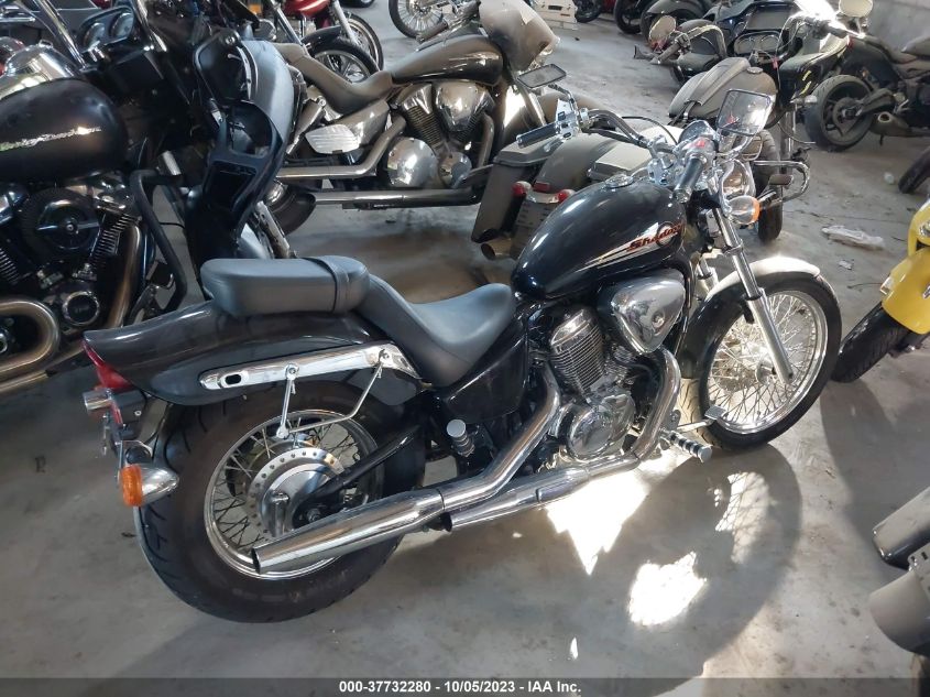2003 HONDA VT600 CD JH2PC213X3M403028