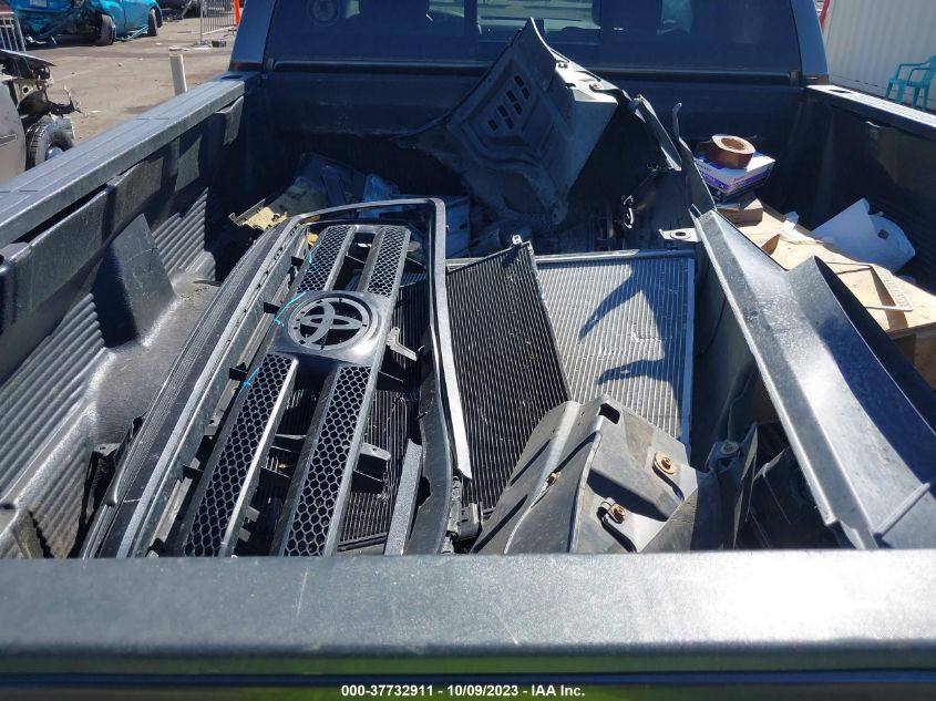 2013 TOYOTA TUNDRA 4WD TRUCK 5TFUW5F13DX307950