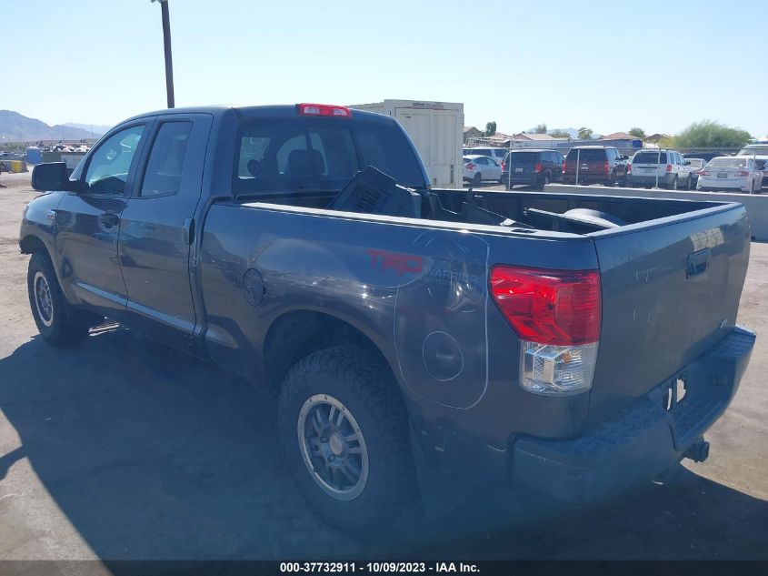 2013 TOYOTA TUNDRA 4WD TRUCK 5TFUW5F13DX307950
