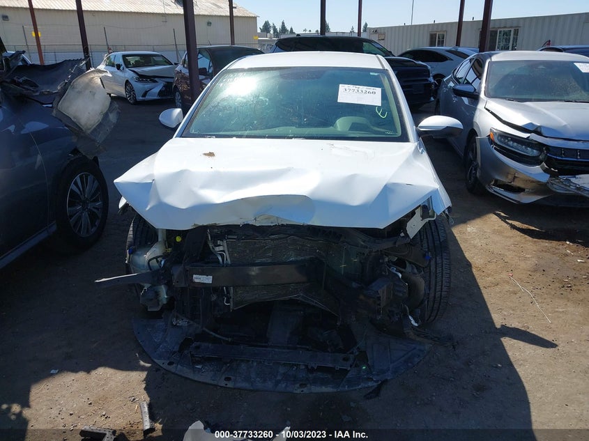 VIN 5NPD84LFIJH261787 2018 HYUNDAI ELANTRA SEL/VALUE/LIMITED