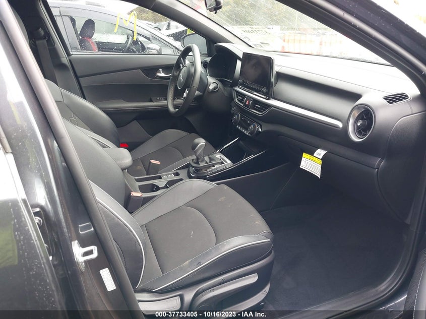 VIN 3KPF54AD3PE527598 2023 KIA FORTE GT-LINE