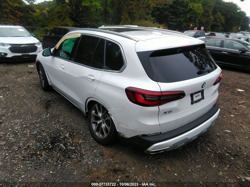 5UXCR6C04N9K10717 BMW X5 XDRIVE40I 3