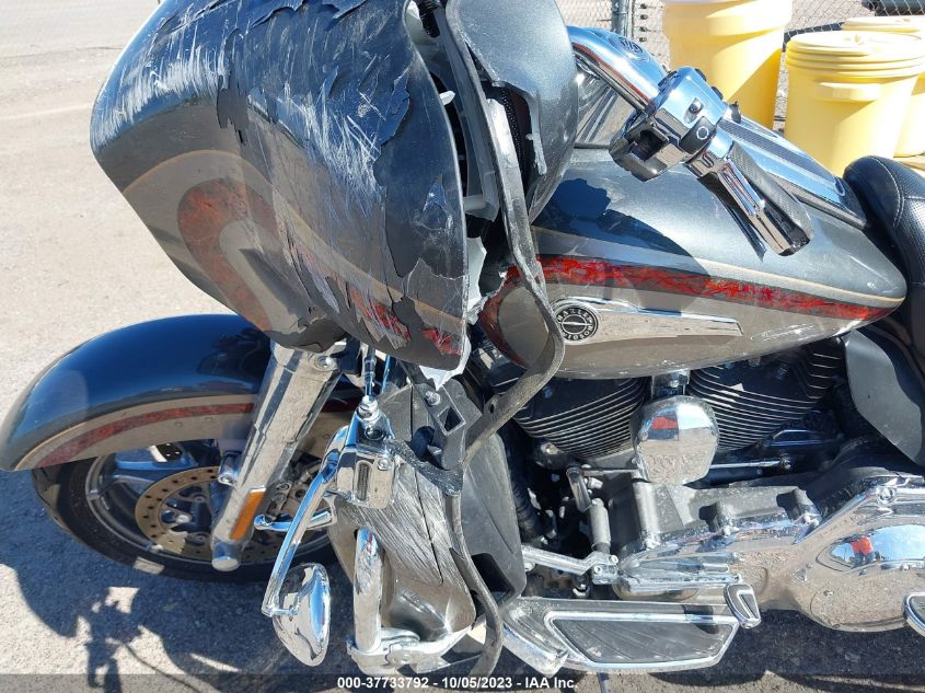 2016 HARLEY-DAVIDSON FLHTKSE CVO LIMITED 1HD1TEN18GB951876