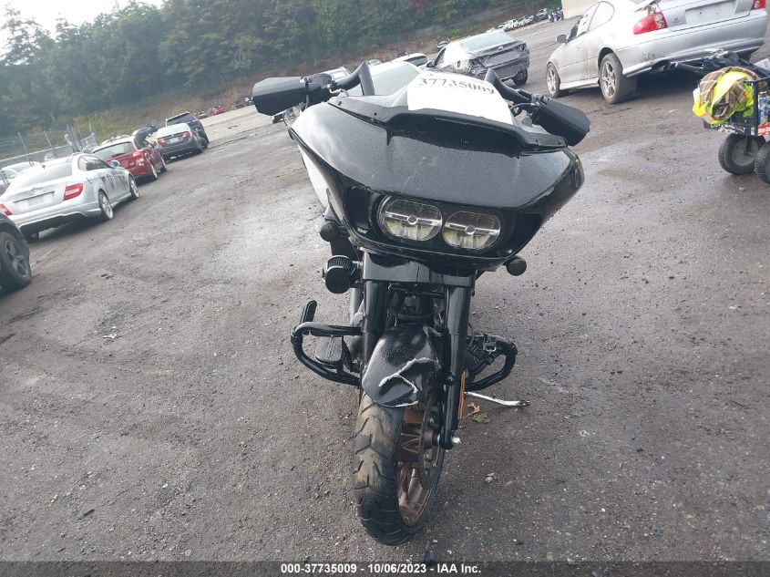 2022 HARLEY-DAVIDSON FLTRXST 1HD1ACL1XNB606200