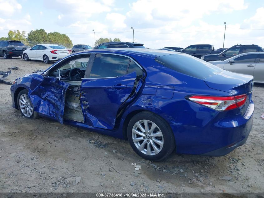 2018 TOYOTA CAMRY LE - 4T1B11HK1JU536155
